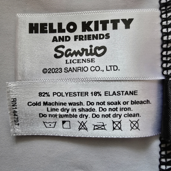 Blackmilk Sanrio All Stars HWMF Leggings Size M NWOT Hello Kitty & Gudetama - Picture 11 of 13